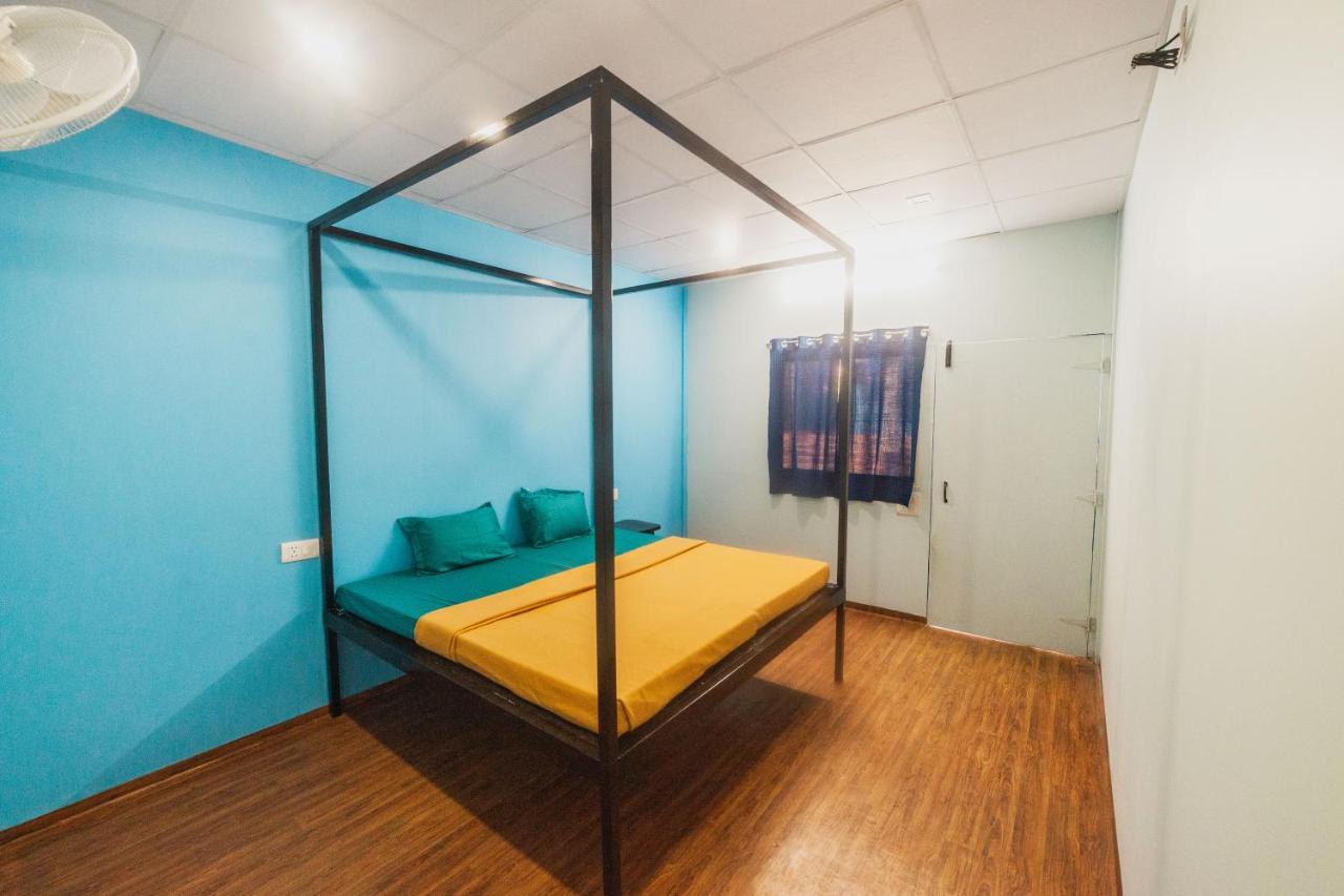 Bon Voyage Hostel Vagator Buitenkant foto