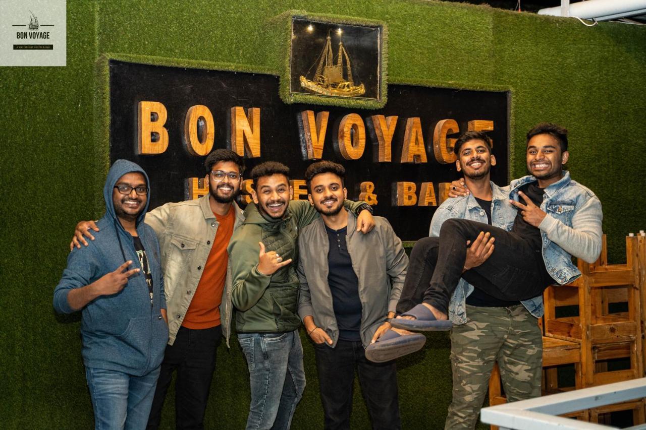 Bon Voyage Hostel Vagator Buitenkant foto